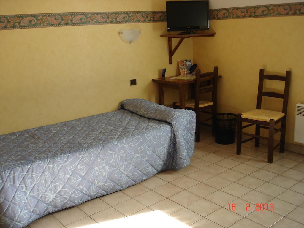 Hotel De La Poste Corps Quarto foto